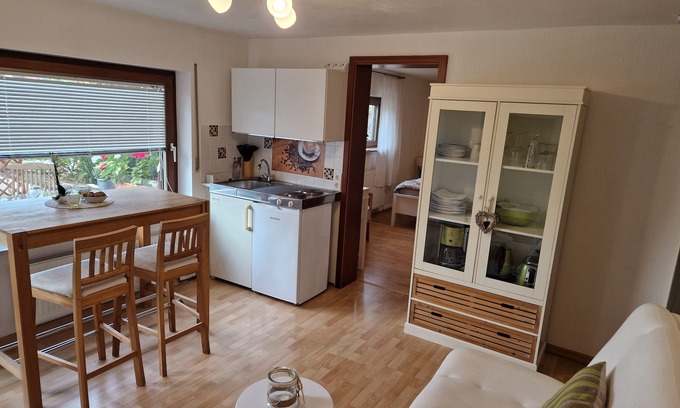 Veldenz Appartement | Gemütliche Ferienwohnung bei Bernkastel-kues, Ideal zum Wandern und Radfahren