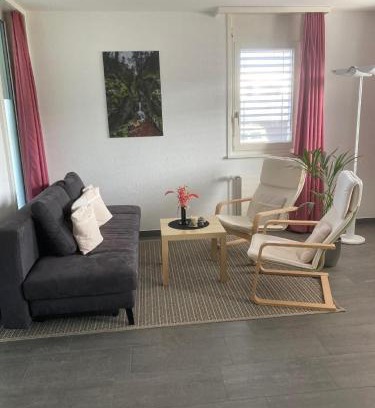 Ohmstal Appartement | Gemütliche Parterre Ferienwohnung Mit Terrasse