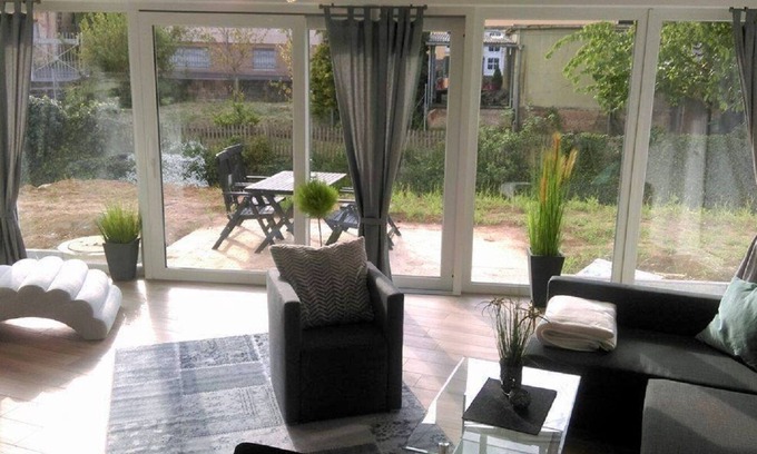 Markelsheim Appartement | Appartement confortable et rustique de 50 m² avec grand balcon, parking gratuit et Wi-Fi