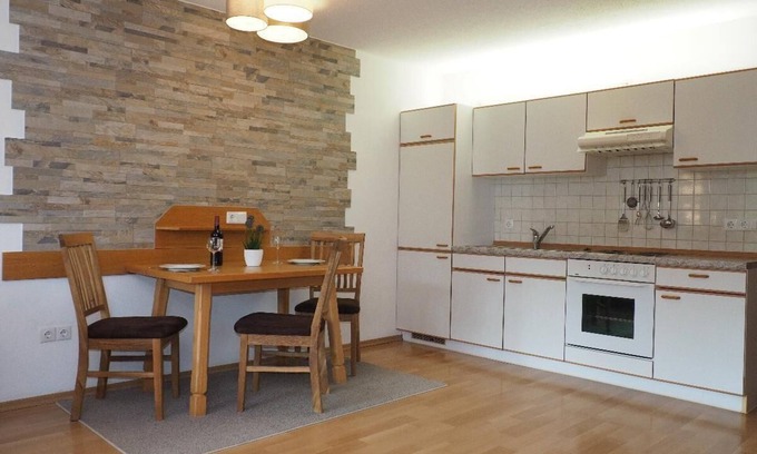 Lohberg Appartement | Confortable appartement d'une pièce avec balcon orienté au sud