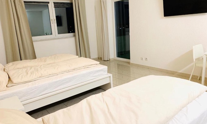 Langen Appartement | Gemütliches Zimmer 20 min vom Frankfurt HBF 1