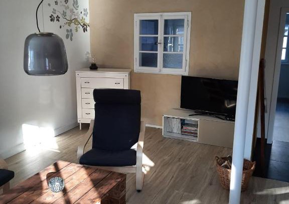 Stetten Appartement | Gemütlichkeit über der Weinrebe- 3Zi. Zi. Fewo.