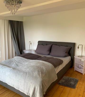 Wolfhagen Appartement | Gemütlichkeit im Fachwerkhaus, 3 Schlafzimmer, Balkon, Parkplatz