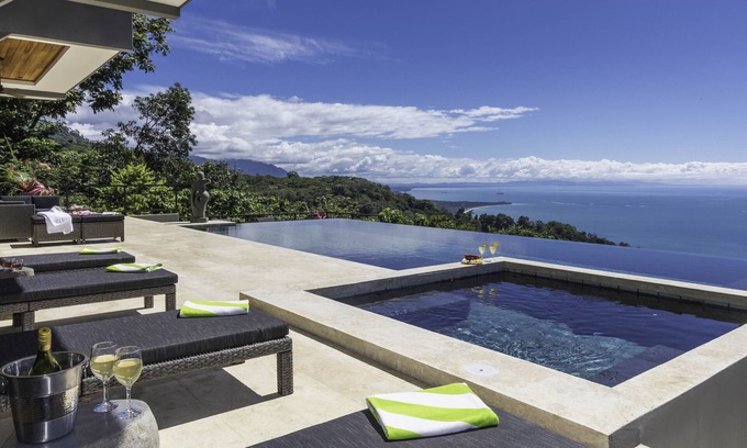 Dominical Villa | Gema Escondida-Newly Listed Home Nestled in the Jungle with Breathtaking Views