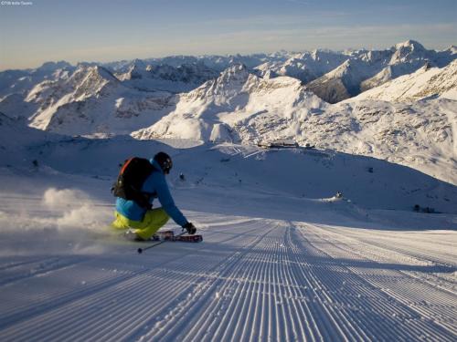 Hermagor-Pressegger See Appartement | Gemutliche Ferienwohnung nahe Ski Nassfeld