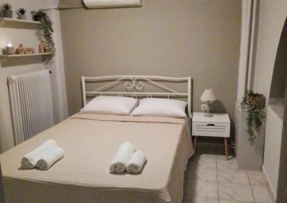 Larissa Appartement | George house