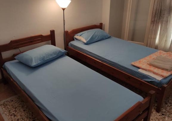 Keratsini-Drapetsona Appartement | George's Apartment near the port of Piraeus
