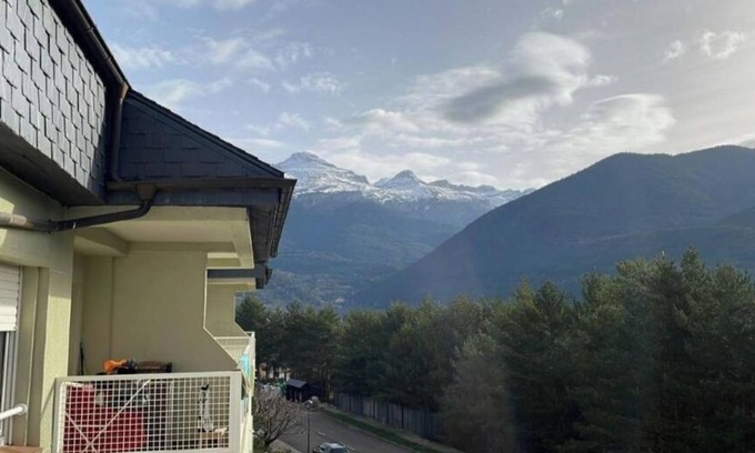 Villanua Appartement | German Duplex Penthouse