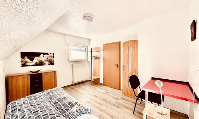 Steinfeld Appartement | Gesamte Oberwohnung 3 Betten 2 Schlafzimmer