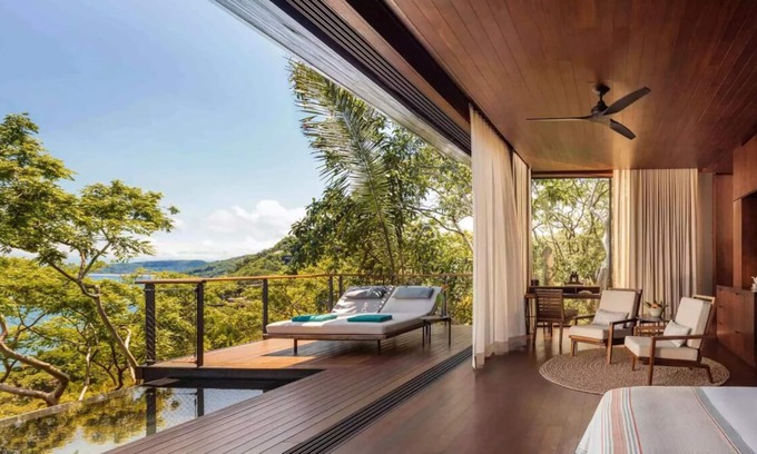 Lo de Marcos Maison | Get Ready for a Blissful Getaway! Outdoor Pools, Beachfront, Free Breakfast!