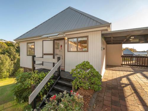 Onemana Maison | Getaway - Onemana Holiday Chalet