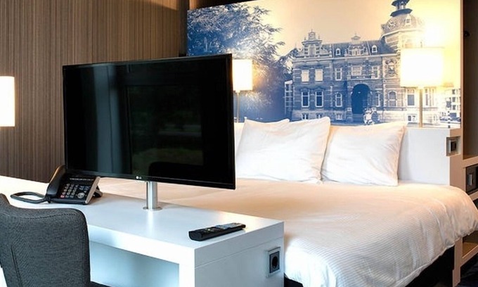 Oss Hôtel | Getaway to Comfort with Restaurant, and Free Parking, Near Museum Jan Cunen