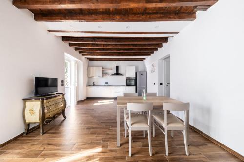 Sturla Appartement | Giano Host - Gozzano, Simple Pleasures