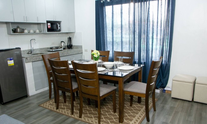 Imus Copropriété | Gibbz Apartelle (Unit 205)