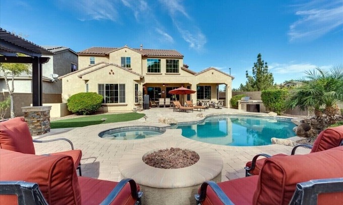Gilbert Maison | Gilbert Oasis