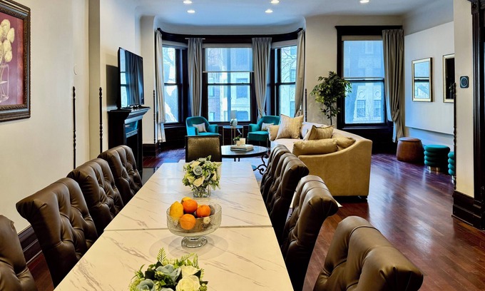 Gold Coast Maison | Gilded Age Gold Coast Mansion with Parking, Deck, Fireplaces