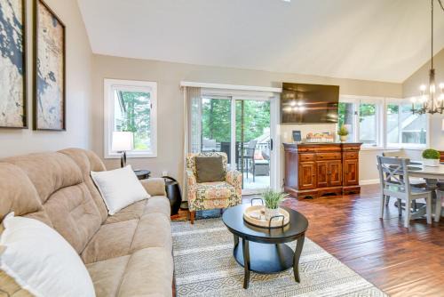 Gilford Maison | Gilford Townhome with Lakefront Beach and Pool Access!
