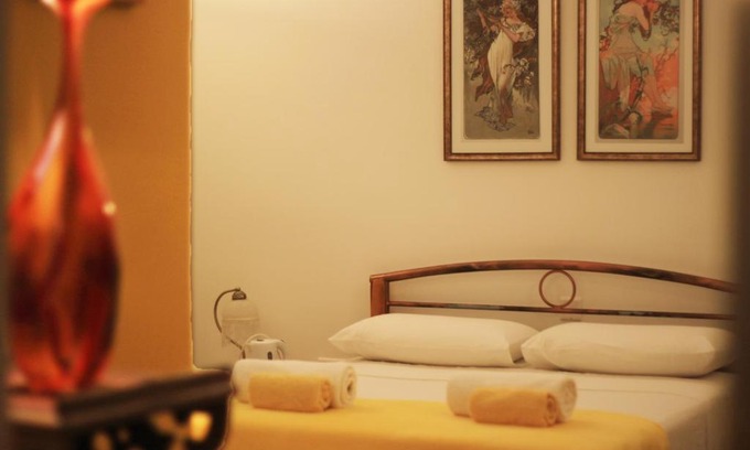 Il-Balluta Maison | Giljana ensuite rooms shared terrace & kitchen