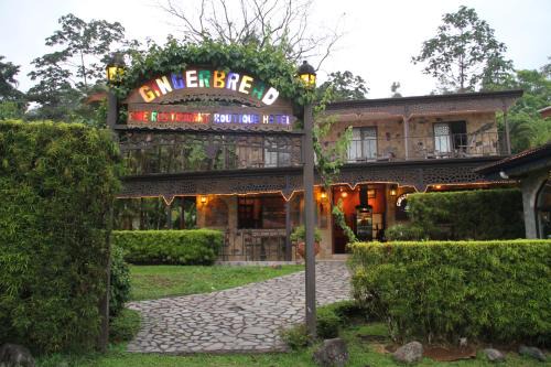 Nuevo Arenal Lit Et Petit-Déjeuner | Gingerbread Restaurant & Hotel