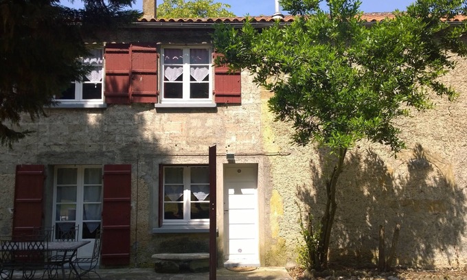 Aire-sur-l'Adour Cottage | lles gites de Castera LE TIVOLI