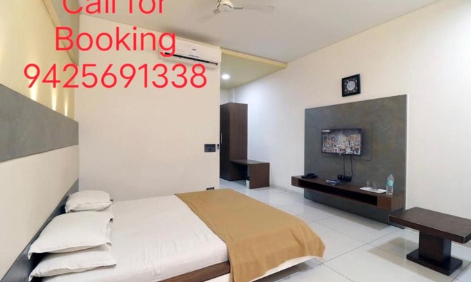 Junagadh Hôtel | Girnar Darsn Jain dharmsla