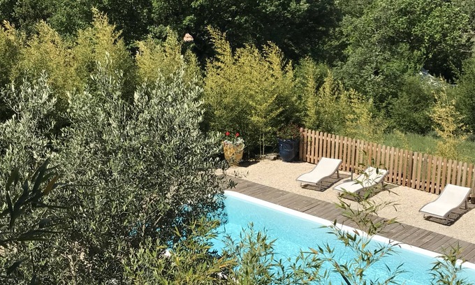 Barjac Maison | Gite à la campagne a Proximité des Gorges de l'Ardèche.