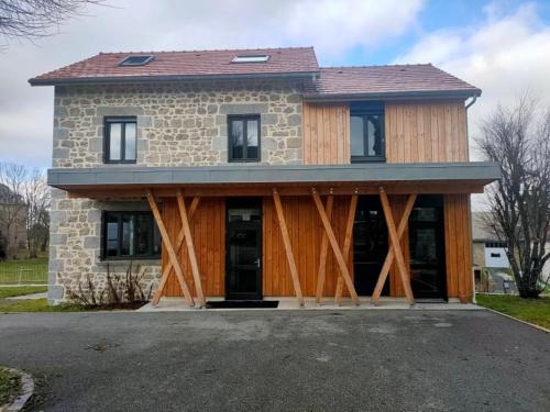 Flayat Maison | Gite étape la Belle étoile de Flayat