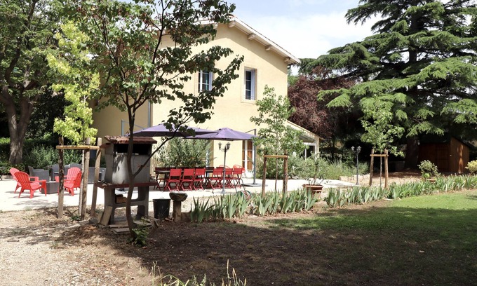 Saint-Just Autre | Gîte 10 personnes dans un Mas Languedocien avec piscine et jacuzzi