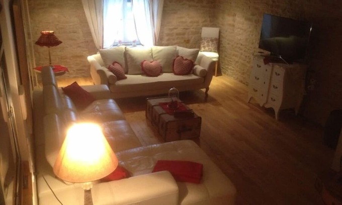 Jeuxey Maison | Gite 12 P."la Grange" Jeuxey