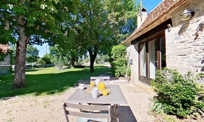 Gramat Appartement | Gîte 2 personnes - "La Sarriette"