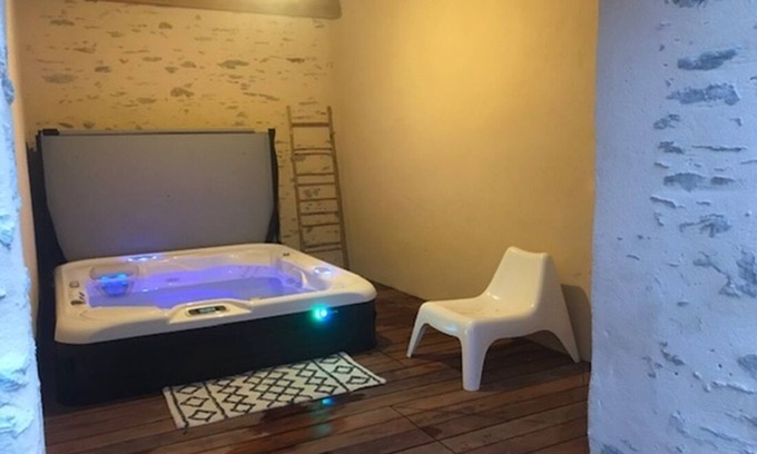 Les Moutiers-en-Retz Maison | GITE 2 persons with SPA AND swimming pool