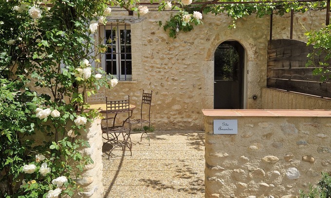 Riez Maison | Gite Amandier, Ferme Bel Air