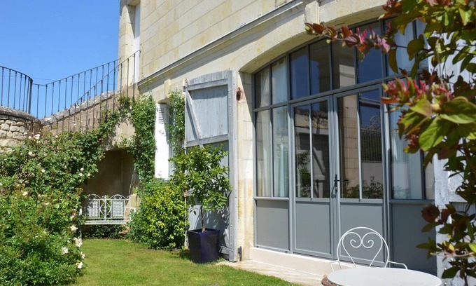 Beaumont-en-Veron Cottage | Gîte Appartement Le Bonheur de Ronsard