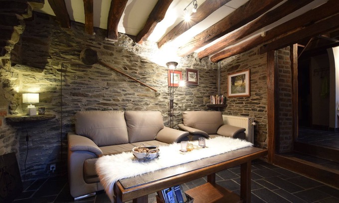 Tavigny Cottage | Gîte de charme à Rachamps avec jardin privé