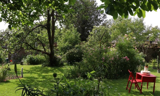 La Carneille Cottage | Gite Athis-Val de Rouvre, 1 bedroom, 2 persons