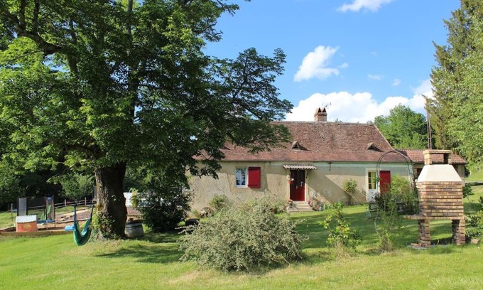 Saint-Pierre-de-Chignac Maison | Gite "Au bout du chemin "