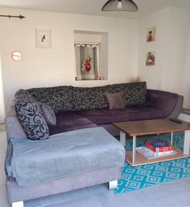 Tregourez Maison | gite au calme centre finistère jardin clos