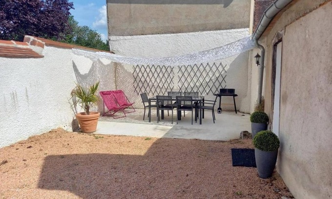 Brout-Vernet Cottage | Gite Broût-Vernet, 2 bedrooms, 4 persons
