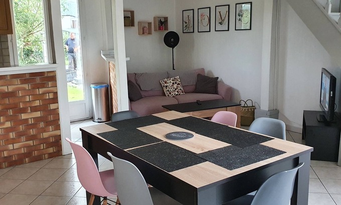 Avesnes-en-Val Maison | Gite "Chez AMTEA" la campagne entre forêt et mer!