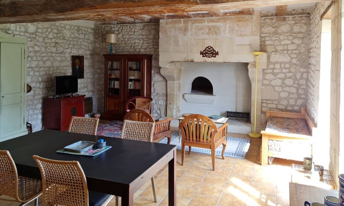 Restigne Maison | Gîte "Chez Nicole" au cœur des châteaux de la Loire