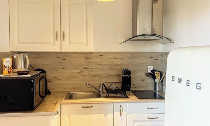 Oloron-Sainte-Marie Appartement | Gîte d'Aspe, appartement chaleureux au coeur du quartier de Sainte Croix