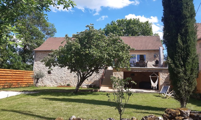 Sainte-Croix Cottage | Gite de charme "La Bergerie du Mas de Darre"
