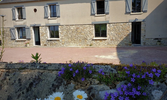Tribehou Maison | - Gite de la Veillée -