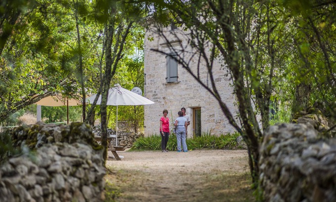 Lalbenque Maison | Gite de Poudally en pleine nature