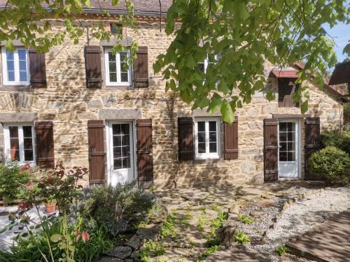 Saint-Remy-de-Blot Maison | Gite des Cotes de Sioule