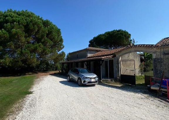 Feugarolles Appartement | Gite @ Domaine de baïse