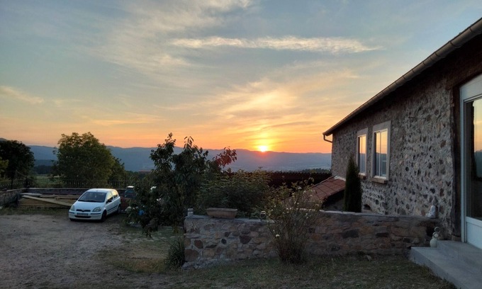 Vorey Maison | "Gîte Du Bachat", avec vue sur la montagne et terrasse privée