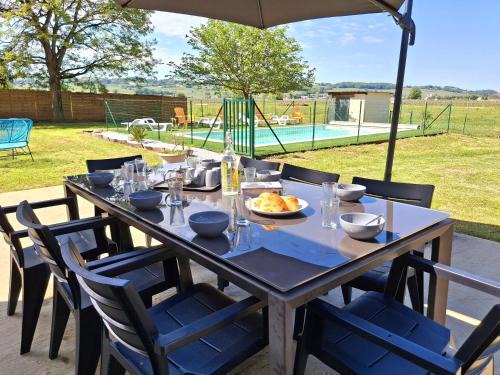 Bergerac Maison | Gite du Conty - Maison familiale avec piscine au cœur du Périgord, proche Bergerac