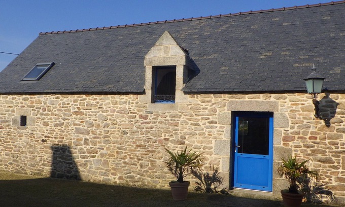Guisseny Maison | GITE en pierres apparentes à 1km5 mer