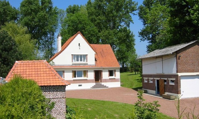 Vacqueriette-Erquieres Cottage | Gite de France 3 épis pour 11 personnes : grand confort, nature et détente